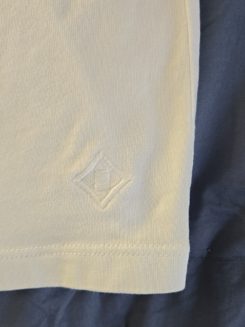 Fair Indigo Pima Cotton Shirt Size XL. White. Like New! - Picture 6 of 7